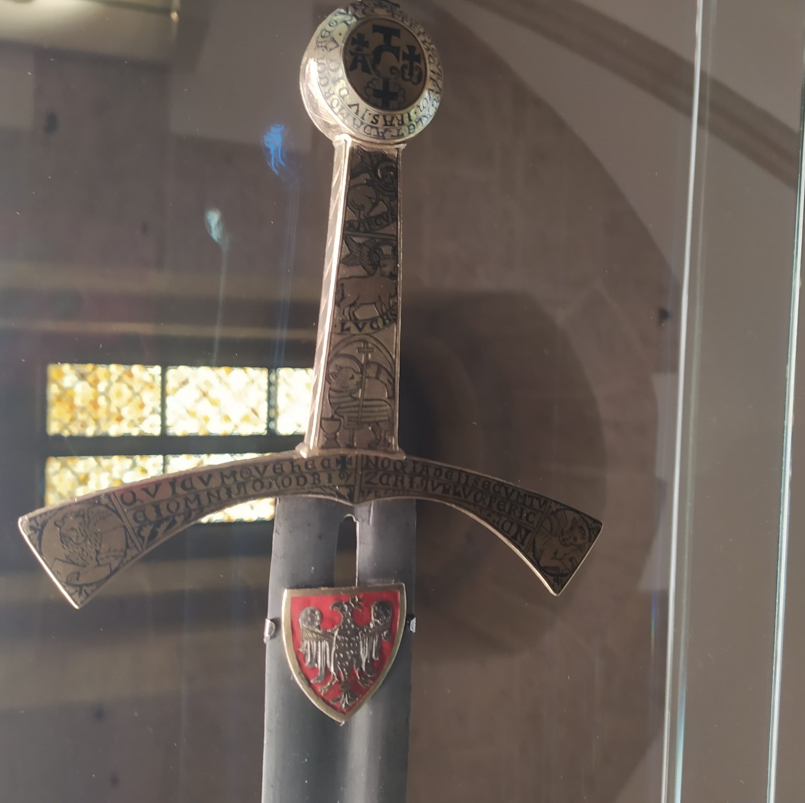 Szczerbiec - miecz koronacyjny i jeden z najważniejszych zabytków Zamku Królewskiego na Wawelu