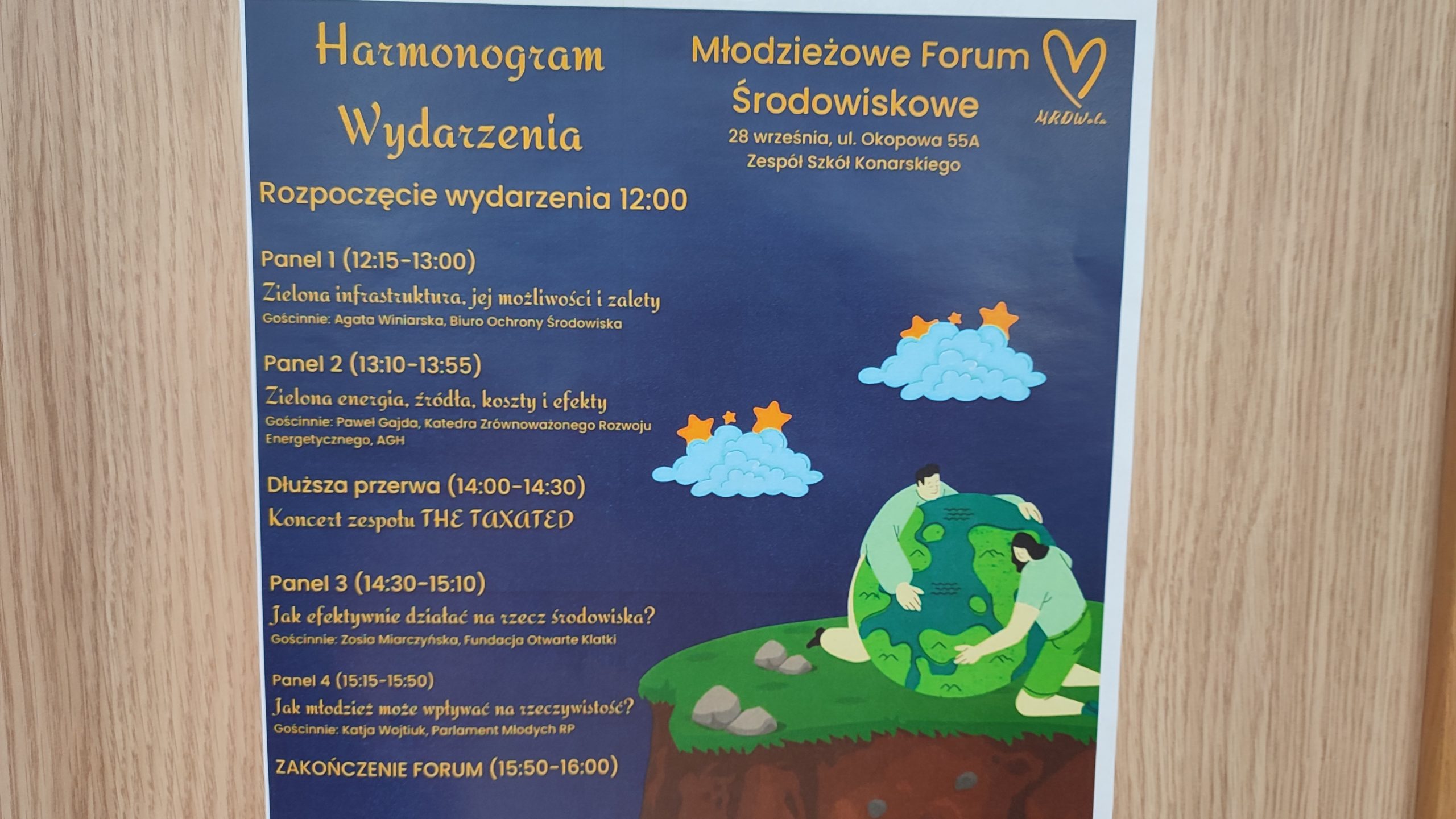 Plakat konferencji Młodzieżowe Forum Środowiskowe na Woli